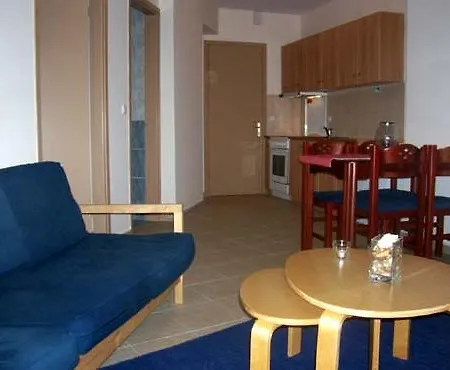 Stefania Neos Marmaras