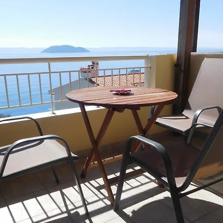 Appartamento Stefania Neos Marmaras